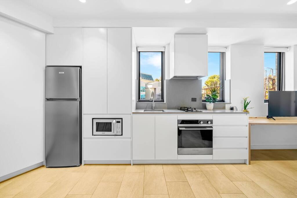 Studio For Long Term Tenants In Strathfield Cbd Sidney Dış mekan fotoğraf