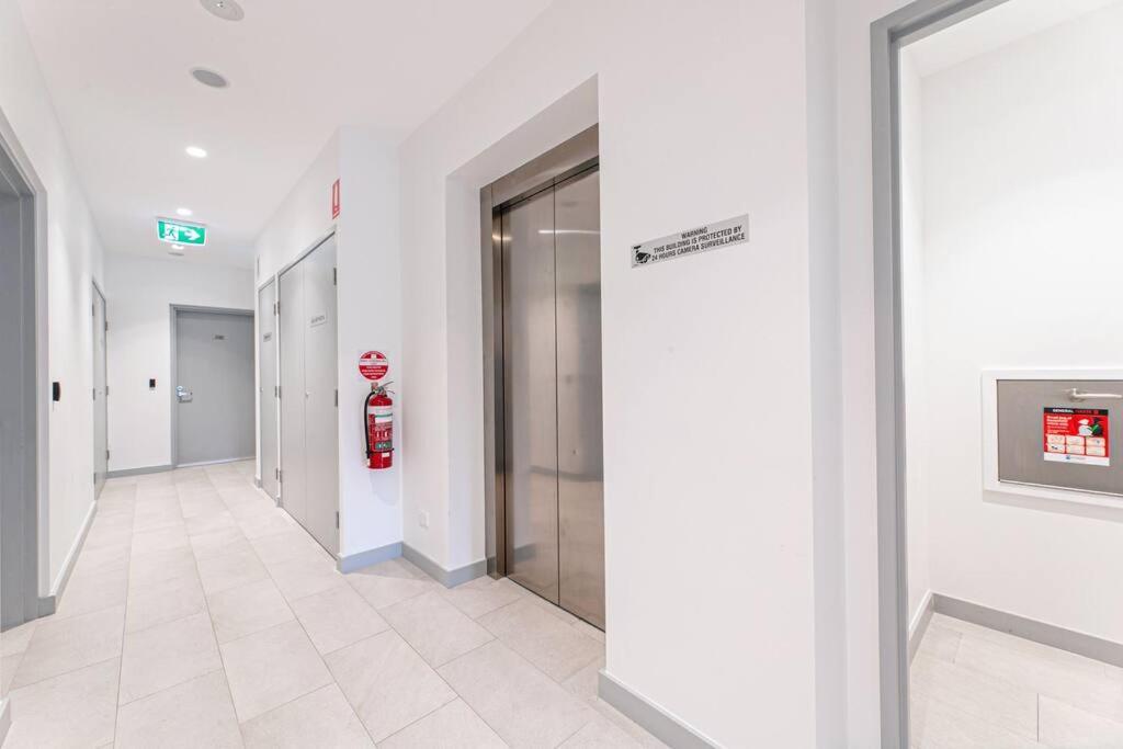 Studio For Long Term Tenants In Strathfield Cbd Sidney Dış mekan fotoğraf
